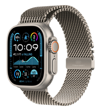 Apple Watch Ultra 2 GPS + Cellular, 49 мм, корпус из бежевого титана, ремешок Milanese бежевого цвета, Экран: 49, Цвет: Natural Titanium