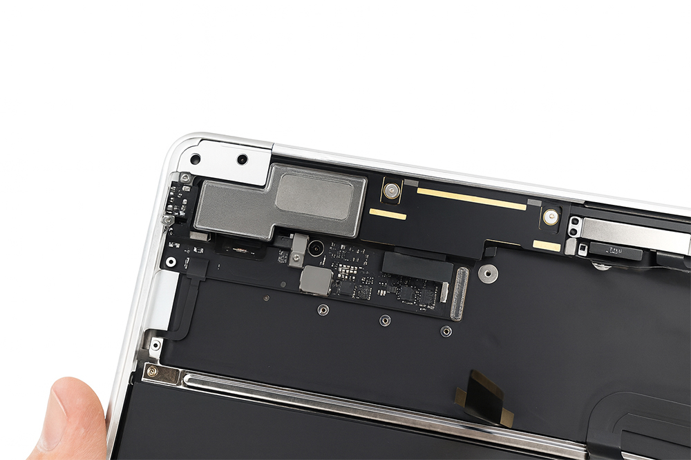 Причины поломки MacBook