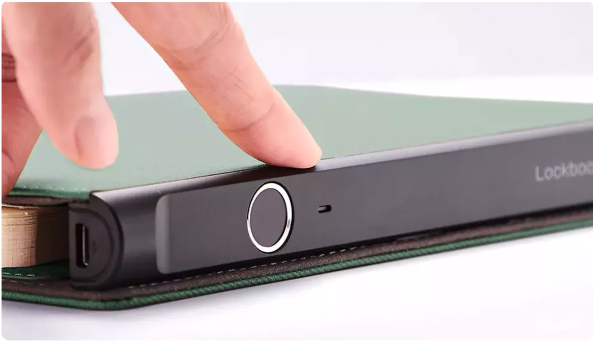 блокнот за зажимах озон. ежедневник с отпечатком пальца. ежедневник с замком на отпечатке пальца. блокнот air с зарядкой xd design. замок на блокнот с отпечатком пальца.