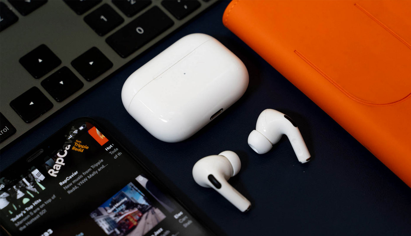 Топ-8 советов для новых обладателей AirPods - Блог Maxmobiles - об Apple с  любовью!