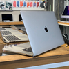 MacBook Pro 15" 2018 Silver i7 16Gb 512Gb Radeon Pro 560X Идеальное БУ, изображение 3