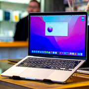 MacBook Pro 13" 2022 Silver  m2 8gb 256gb Идеальное БУ