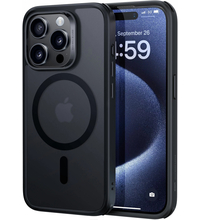 Защитный чехол ESR Classic Hybrid Case HaloLock MagSafe iPhone 15 Pro Frosted Black
