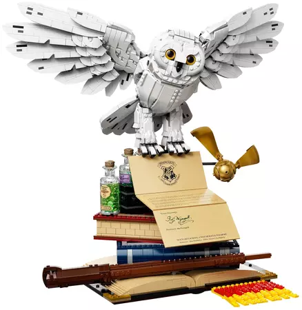 Конструктор Lego Harry Potter Символы Хогвартса коллекционный (76391)
