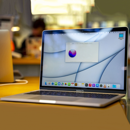 MacBook Pro 13" 2016 i5 8Gb 128Gb Идеальное БУ