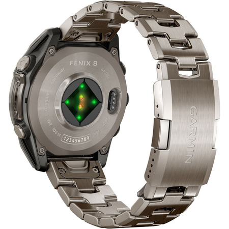 Garmin Fenix 8 47 mm AMOLED Sapphire Titanium с титановым ремешком в цвете Silver, Экран: 47, Цвет: Natural Titanium, изображение 6