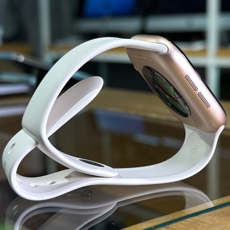 Apple Watch Series 10 46mm Starlight Идеальное БУ, изображение 3