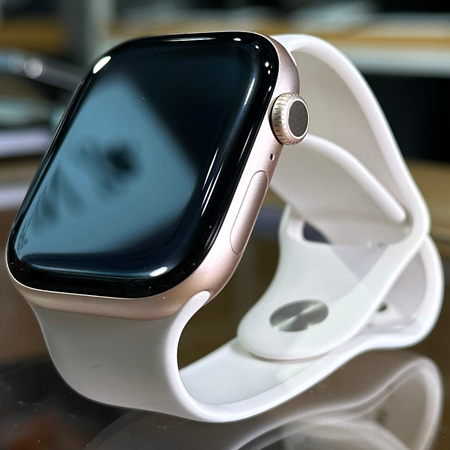 Apple Watch Series 10 46mm Starlight Идеальное БУ