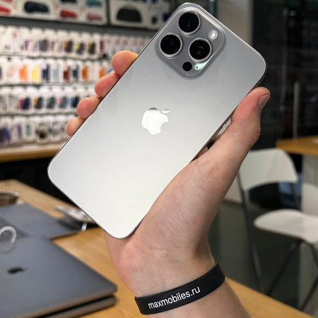 iPhone 15 Pro Max 256Gb Natural Titanium Идеальное БУ