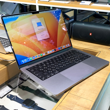 MacBook Pro 14" 2021 Silver M1 Pro 16Gb 512Gb Идеальное БУ, изображение 2