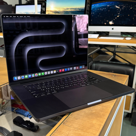MacBook Pro 16" 2024 Space Black  M3 Max 36Gb 1TB Идеальное БУ, изображение 2