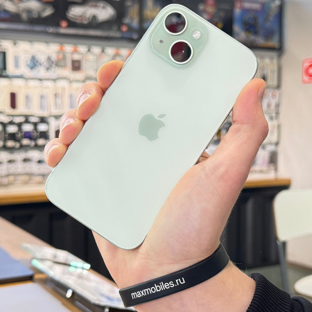 iPhone 15 128Gb Green Идеальное БУ