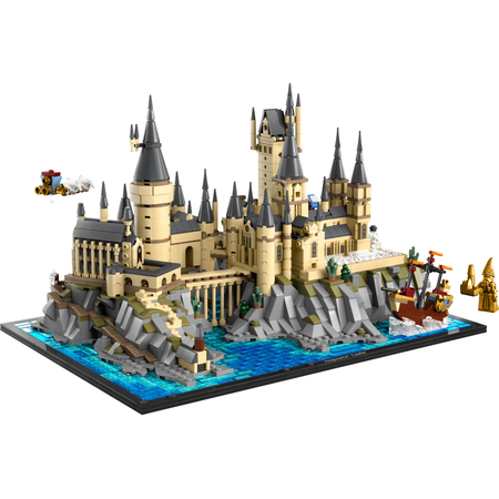 Констурктор Lego Harry Potter Замок и территория Хогвартс (76419)