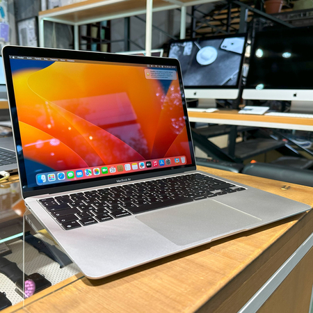MacBook Air 13" SIlver M1 8GB 256GB Идеальное БУ