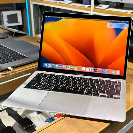 MacBook Air 13" SIlver M1 8GB 256GB Идеальное БУ, изображение 3