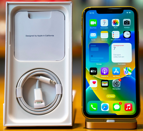 iPhone 11 64Gb Yellow Идеальное БУ, изображение 3