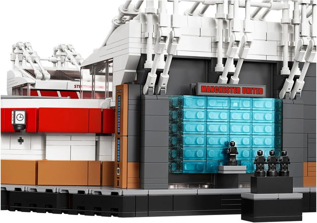 Конструктор Lego Icons Стадион Манчестер Юнайтед (10272), изображение 8