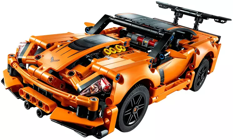 Конструктор Lego Technic Chevrolet Corvette (42093)